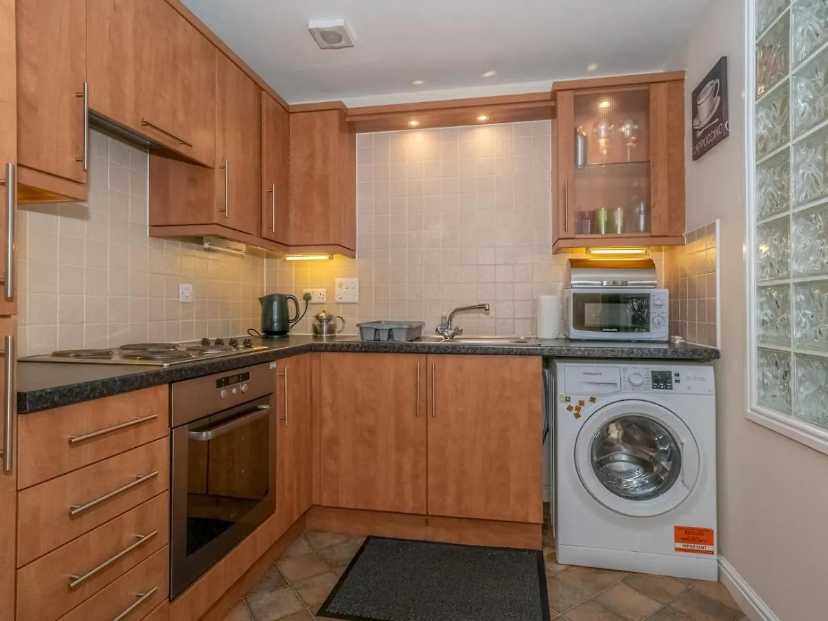 Pass The Keys Modern And Spacious 2 Beds Flat With Free Parking United Kingdom