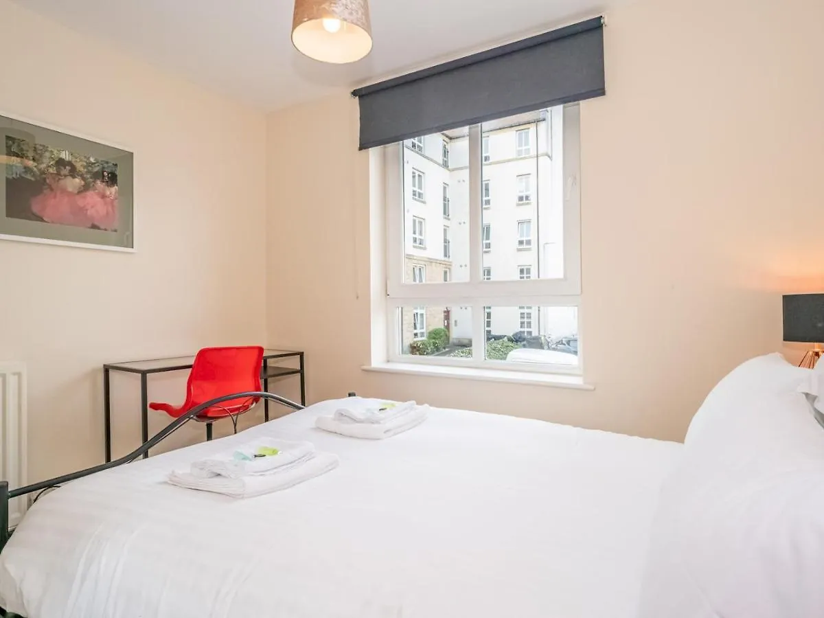 Apartment Pass The Keys Modern And Spacious 2 Beds Flat With Free Parking United Kingdom