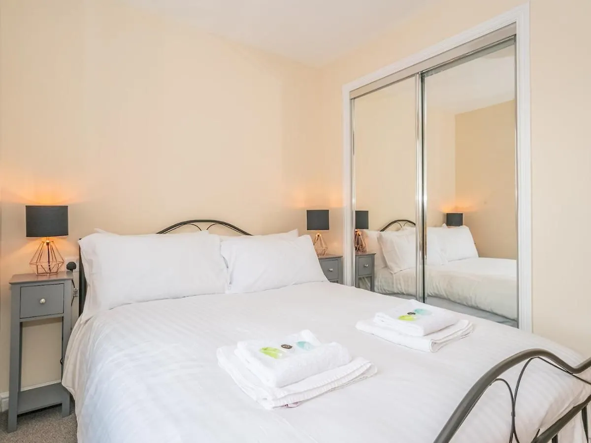 Pass The Keys Modern And Spacious 2 Beds Flat With Free Parking 0*, Edinburgh United Kingdom