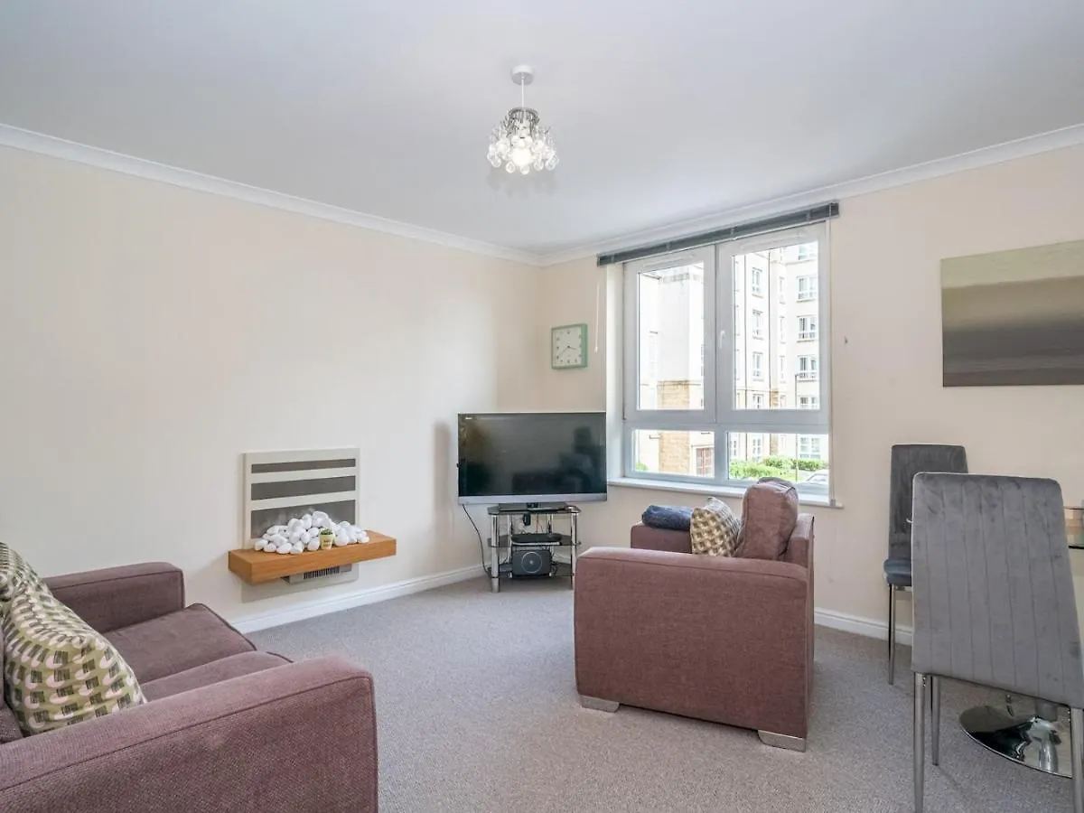 Pass The Keys Modern And Spacious 2 Beds Flat With Free Parking Apartment Edinburgh