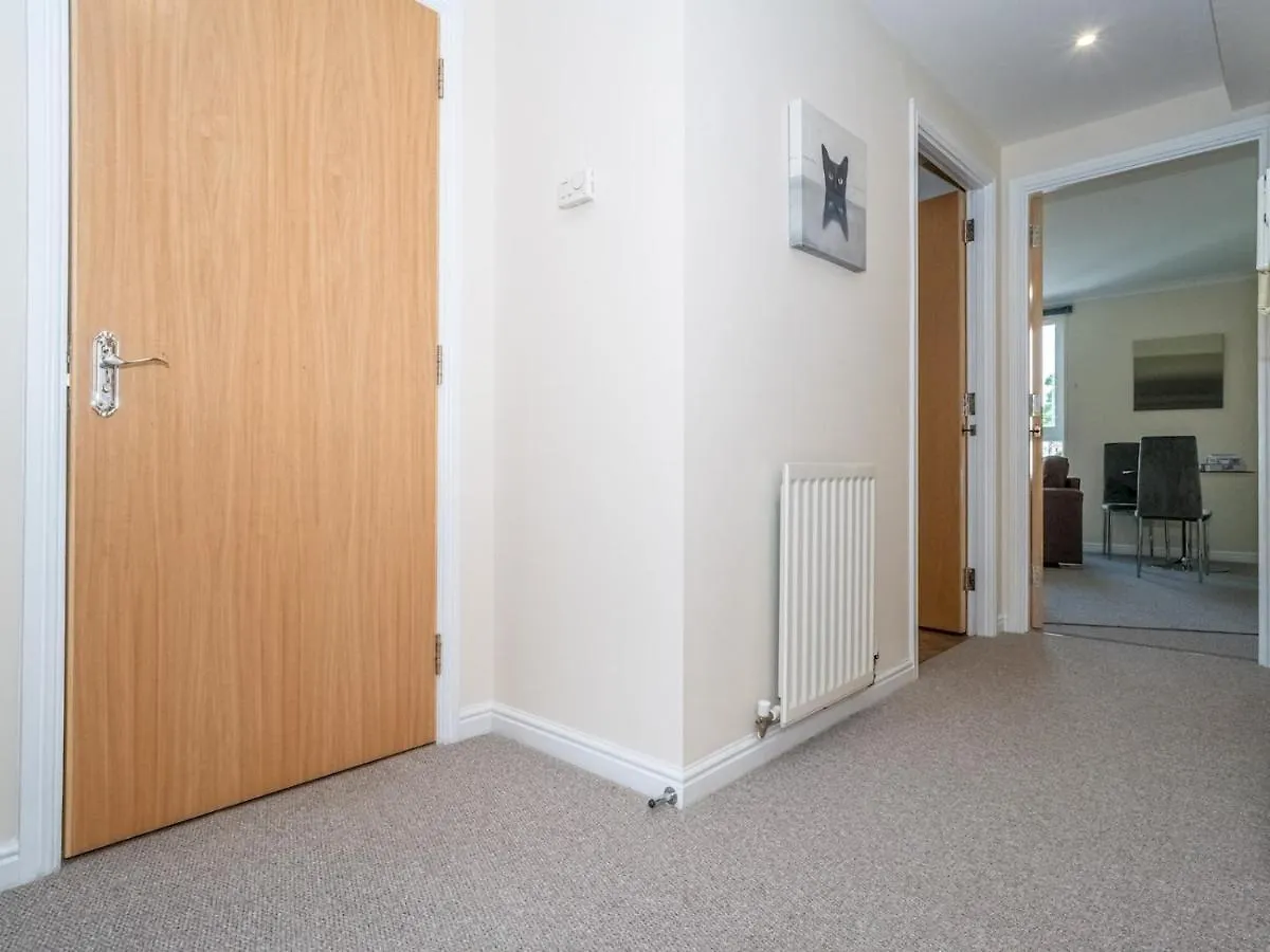 Apartment Pass The Keys Modern And Spacious 2 Beds Flat With Free Parking