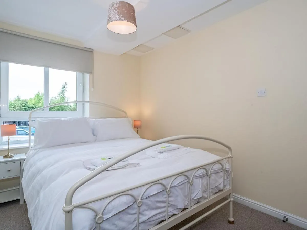 Pass The Keys Modern And Spacious 2 Beds Flat With Free Parking 0*, Edinburgh United Kingdom